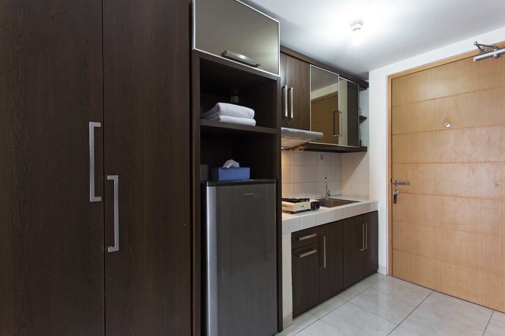 Reddoorz Apartment @ Margonda Residence Depok Exterior foto