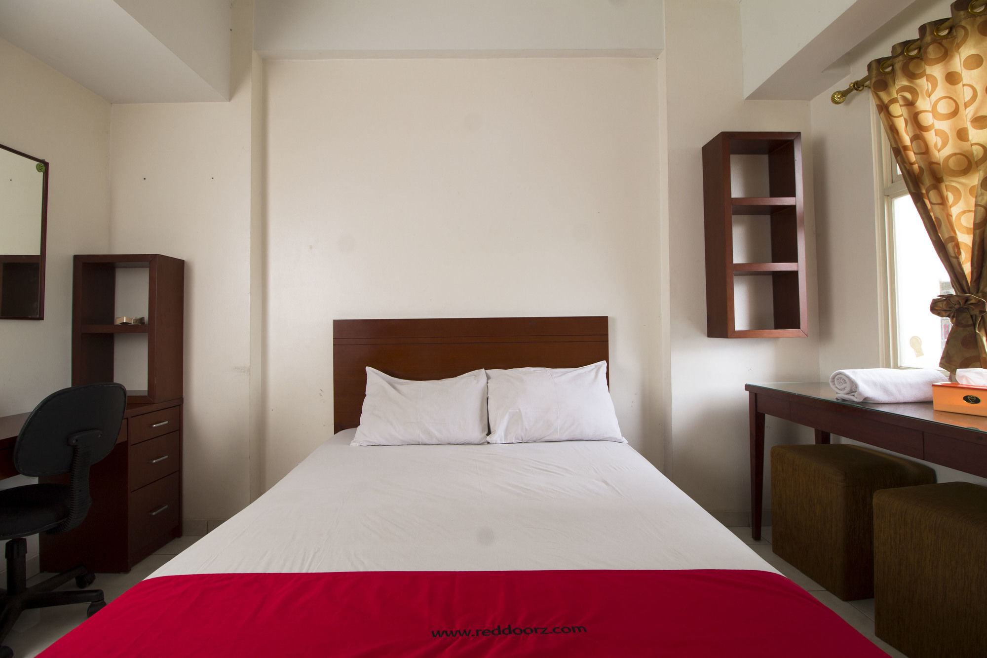 Reddoorz Apartment @ Margonda Residence Depok Exterior foto